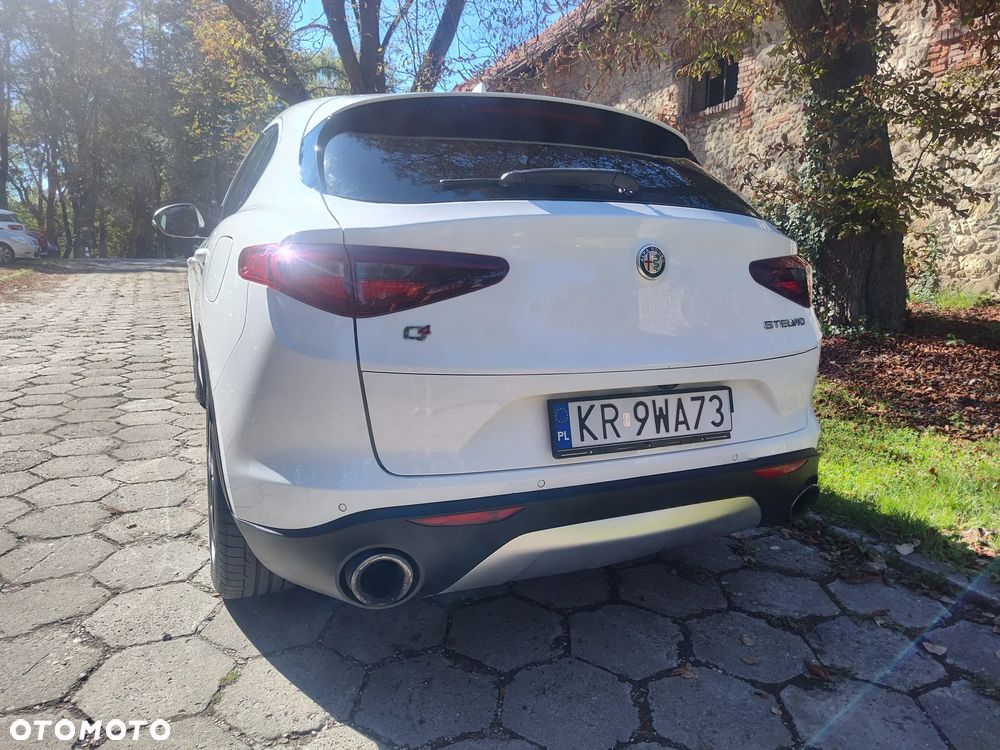 Alfa Romeo Stelvio 2.0 Turbo First Edition Q4 - 8