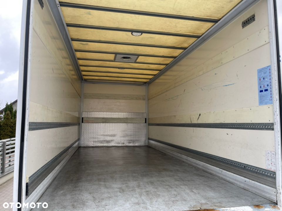 Mercedes-Benz Atego 818 - 8