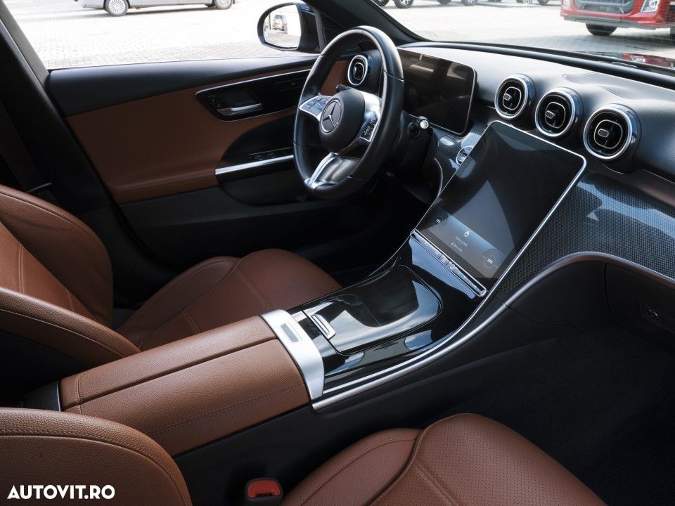 Mercedes-Benz C - 10