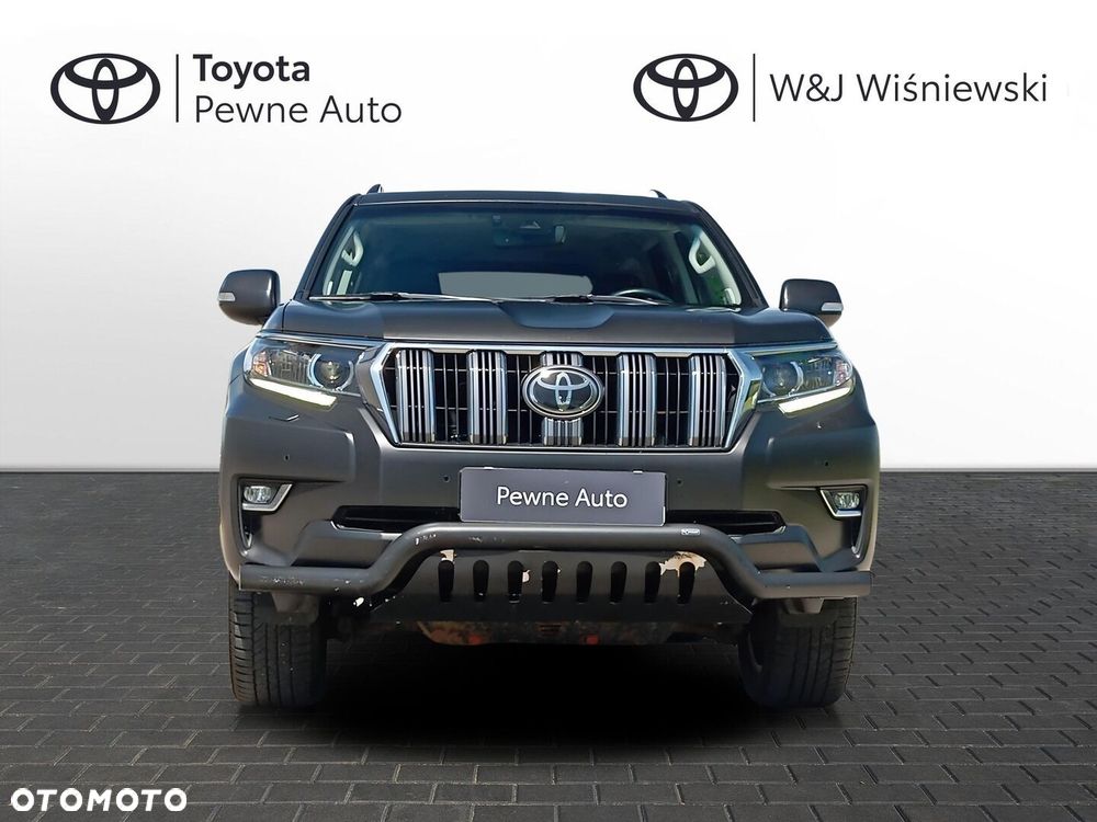 Toyota Land Cruiser - 5