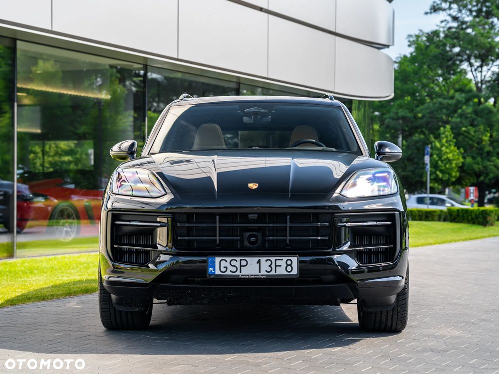Porsche Cayenne E-Hybrid PHEV Black Edition - 2