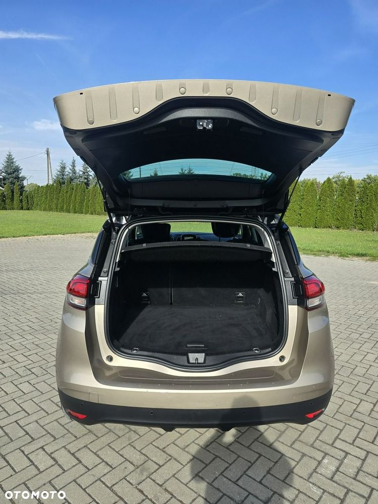 Renault Scenic - 22