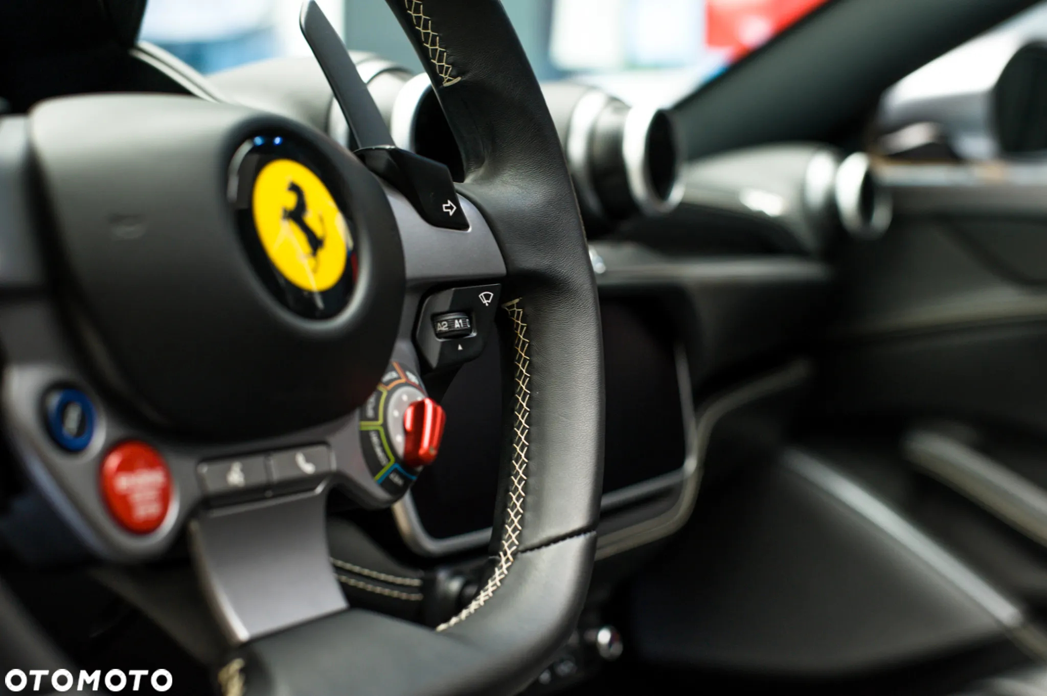 Ferrari Portofino M - 15