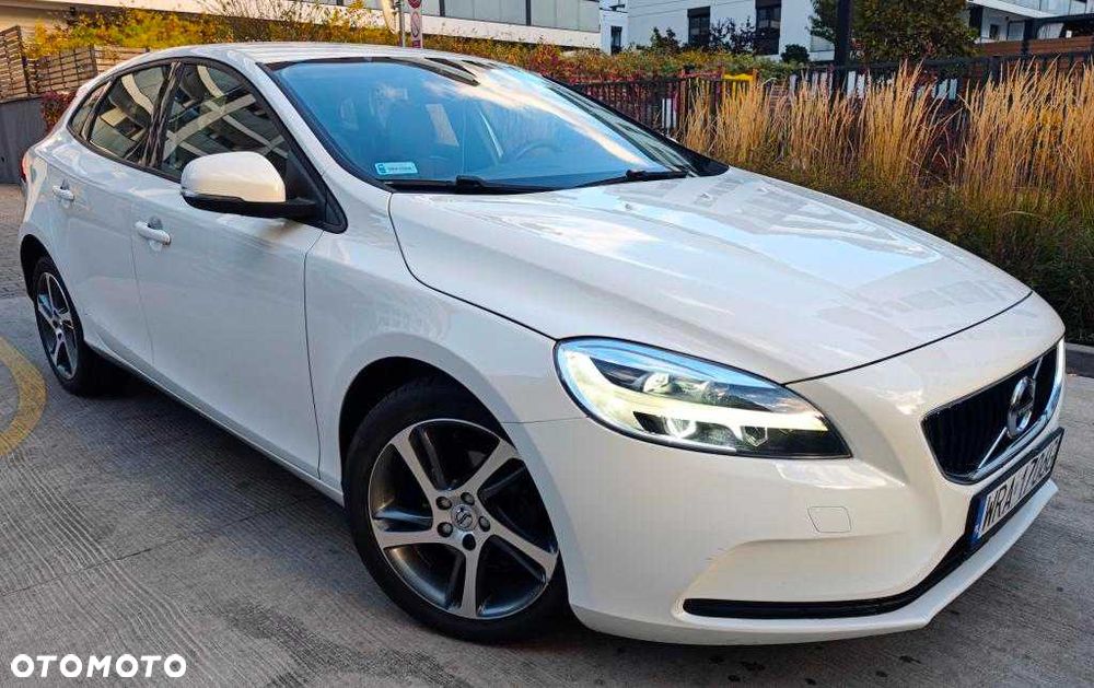 Volvo V40 - 1