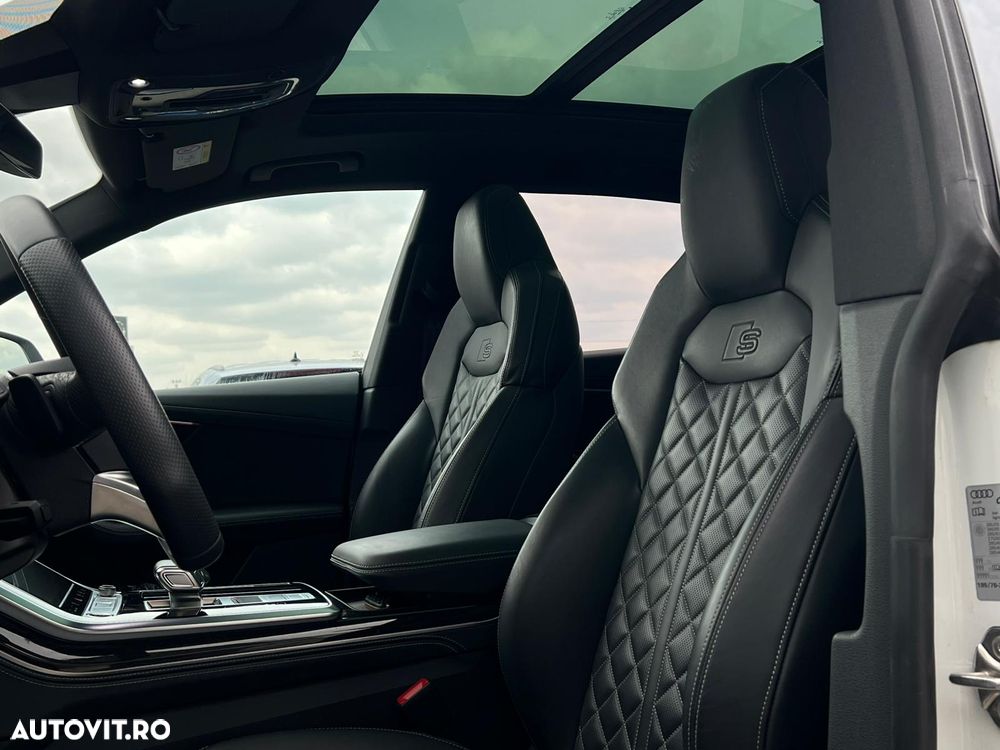 Audi Q8 3.0 55 TFSI quattro Tiptronic MHEV - 12