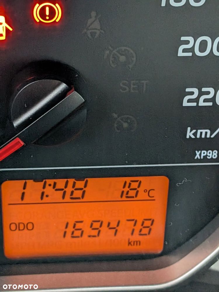 Toyota Yaris 1.0 Life - 7