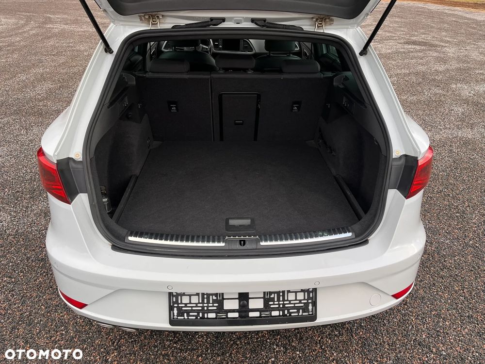 Seat Leon 2.0 TDI Xcellence S&S DSG - 14