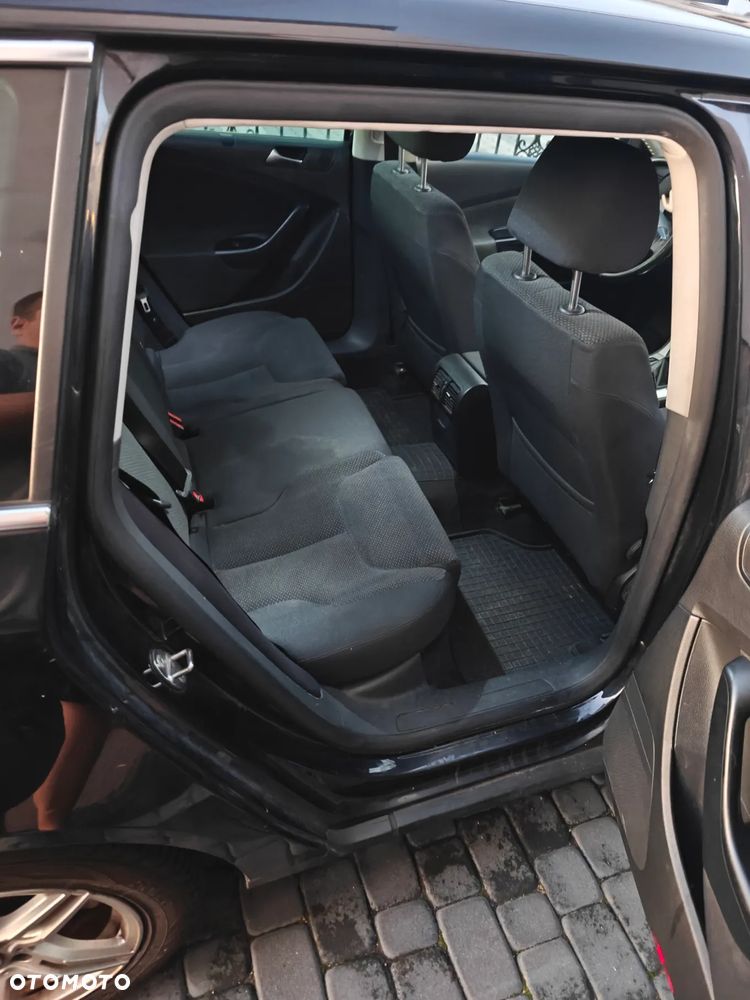 Volkswagen Passat 2.0 TDI Comfortline - 7
