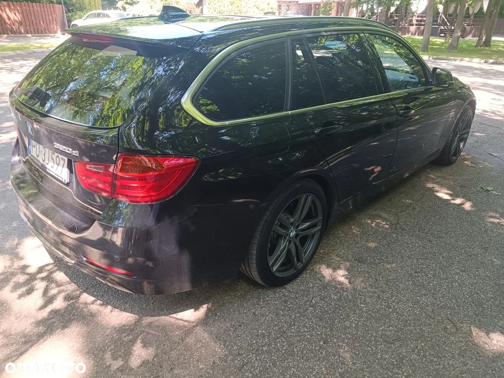 BMW Seria 3 320d xDrive Luxury Line - 24