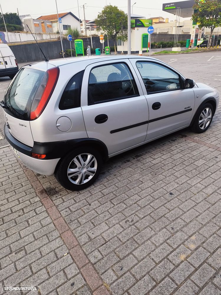Opel Corsa 1.0 12V Confort - 6