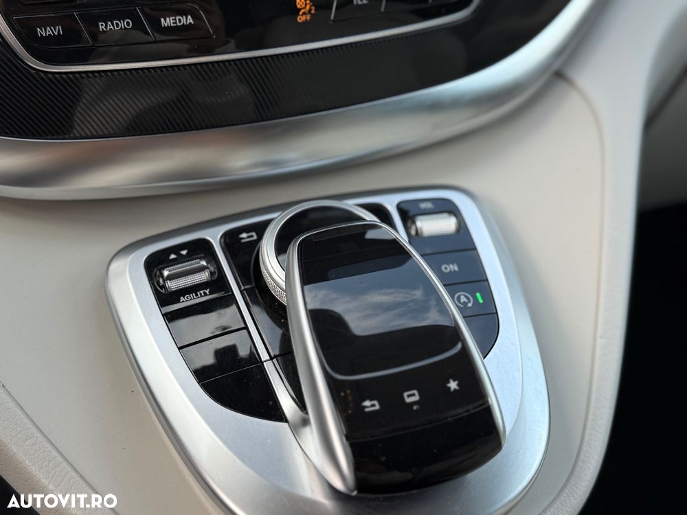 Mercedes-Benz V - 10