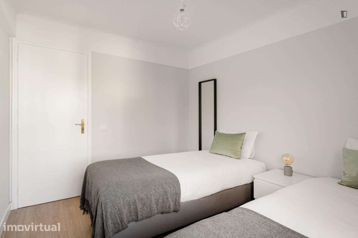 Apartamento com 2 quartos - localizado em Carnide Lisbon - Grande imagem: 5/30