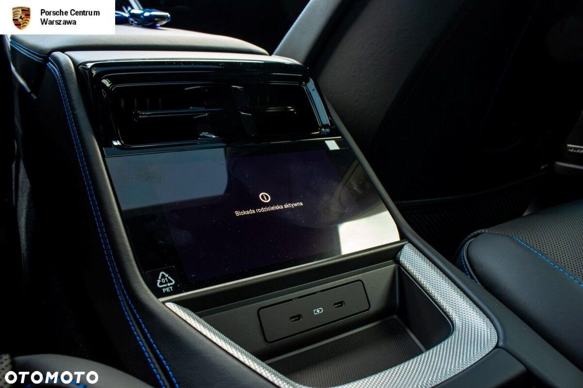 Porsche Panamera - 23