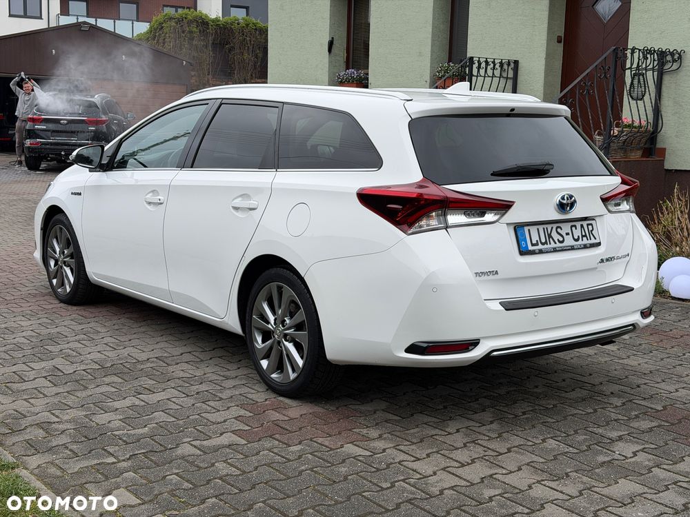 Toyota Auris 1.8 VVT-i Automatik Free Style - 4