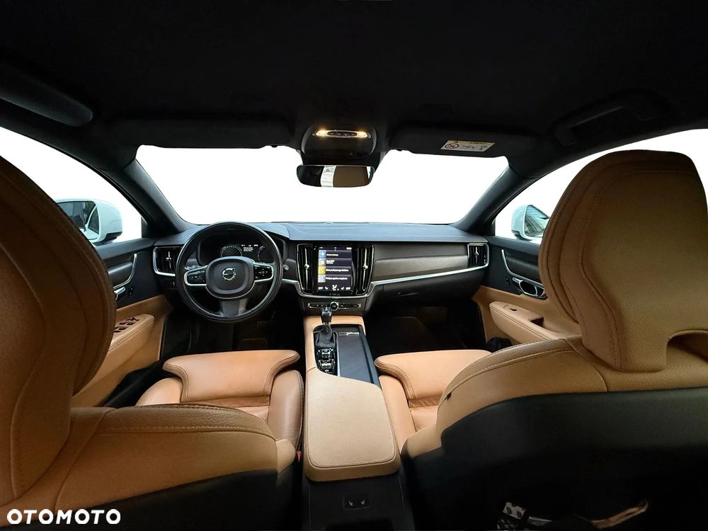 Volvo V90 Cross Country ver-d4-awd-geartronic-momentum-pro - 13