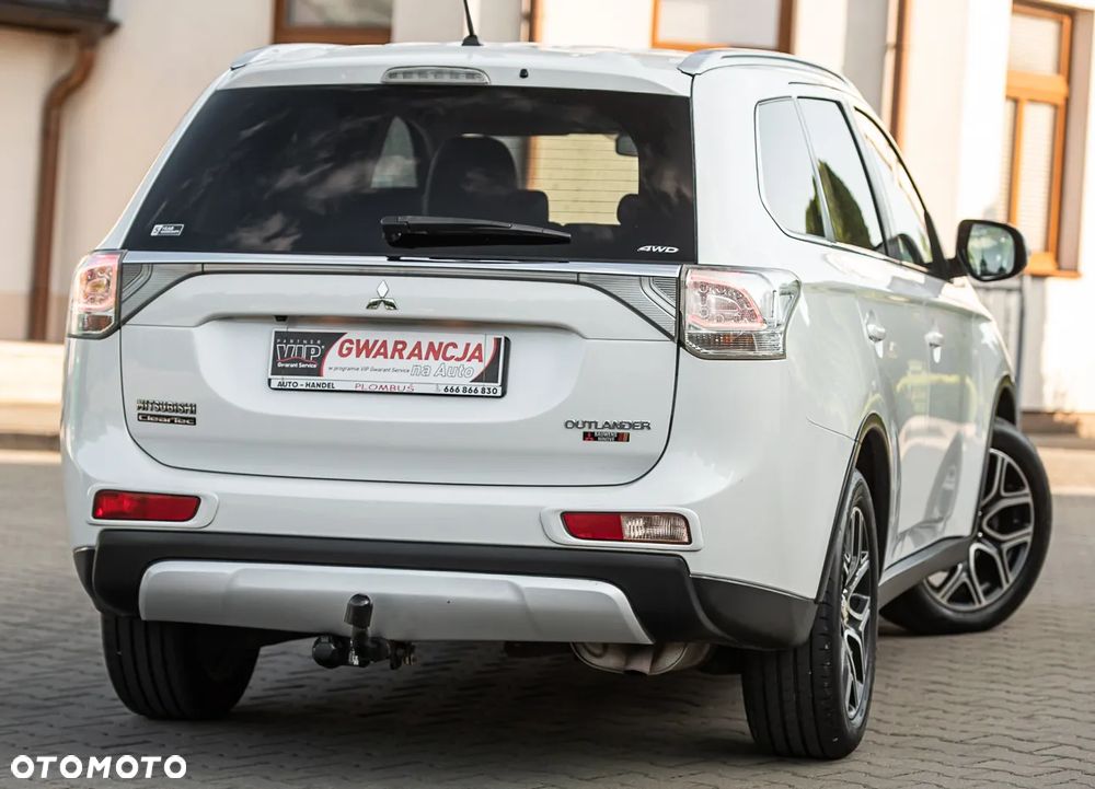 Mitsubishi Outlander 2.2 DI-D 4WD Diamant Edition - 12