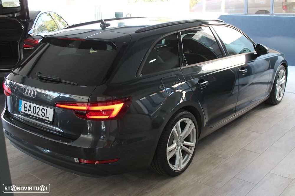 Audi A4 Avant 2.0 TDI design — fotografia 4