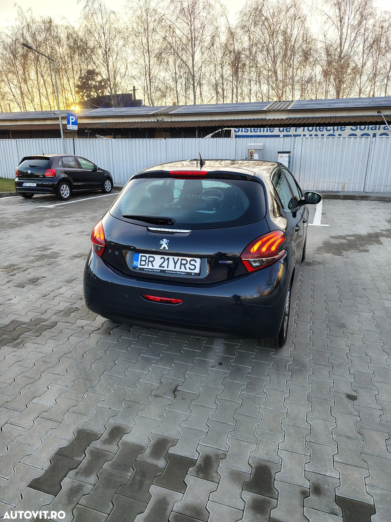 Peugeot 208 1.2 L PureTech Turbo Allure Aut. - 21