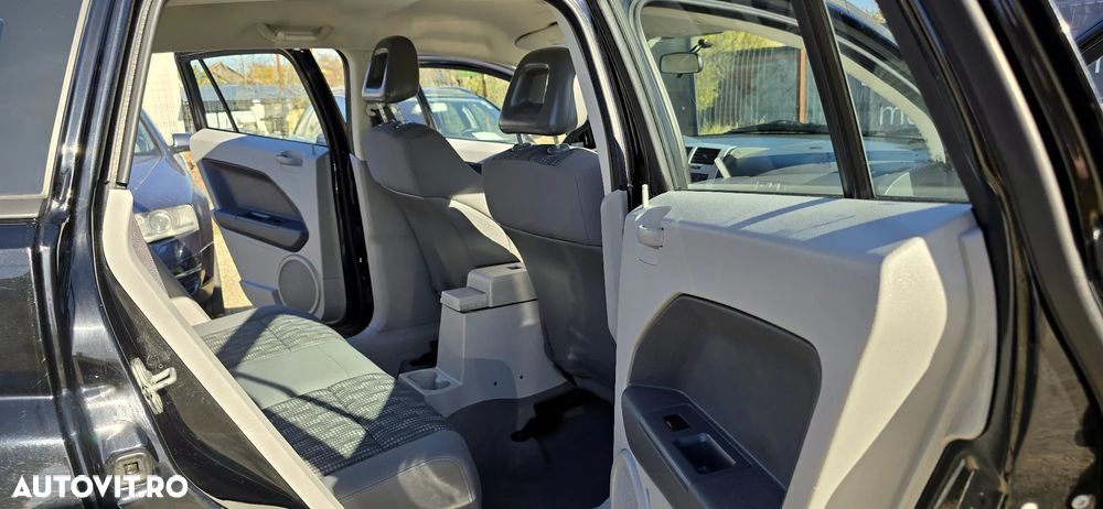 Dodge Caliber ver-2-0l-crd-sxt - 16