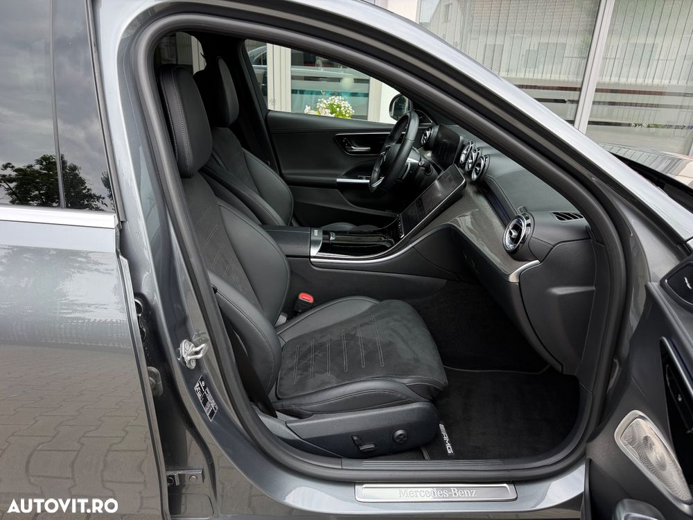 Mercedes-Benz C 300 4MATIC 9G-TRONIC AMG Line - 14
