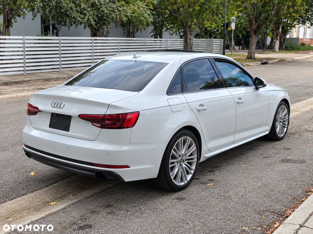Audi A4 Limousine - 10