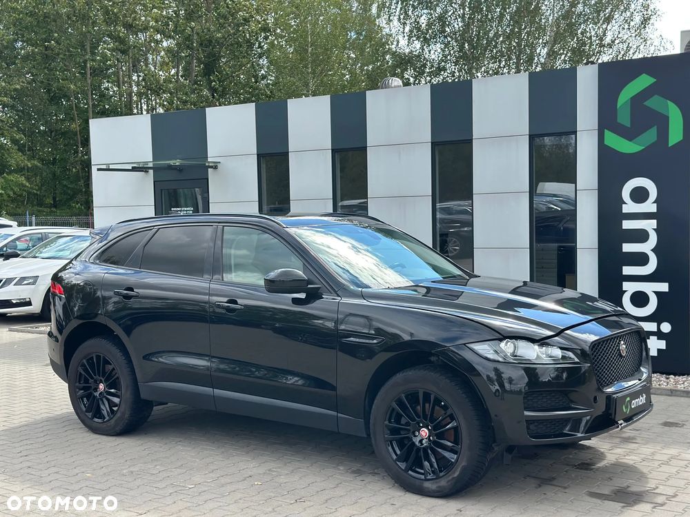 Jaguar F-Pace - 1