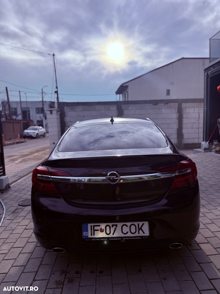 Opel Insignia 2.0 CDTI ECOTEC 4X4 Aut. - 4