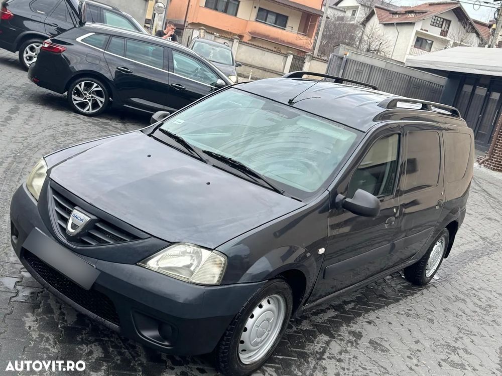 Dacia Logan Van - 1