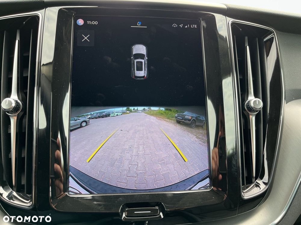 Volvo XC 60 B4 D Core - 34