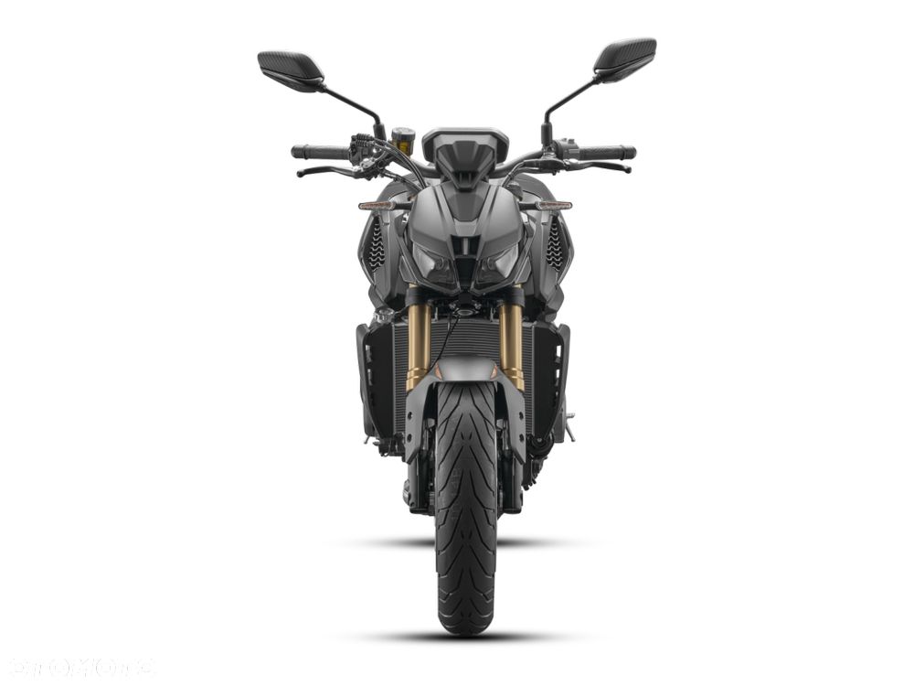 QJMOTOR SRK 800 - 4