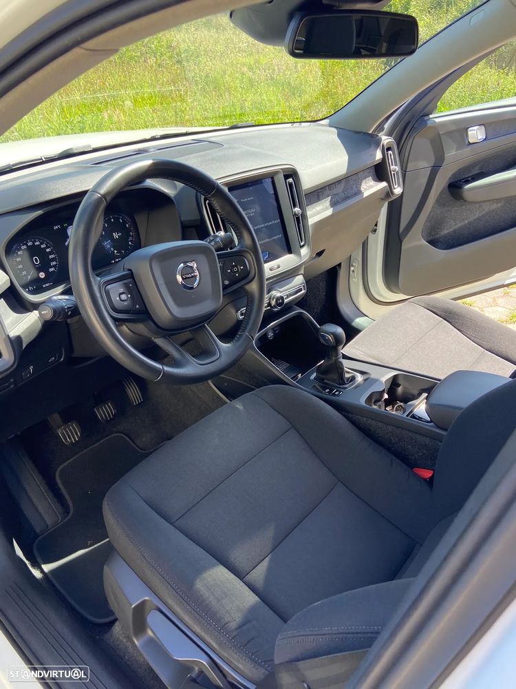 Volvo XC 40 - 18
