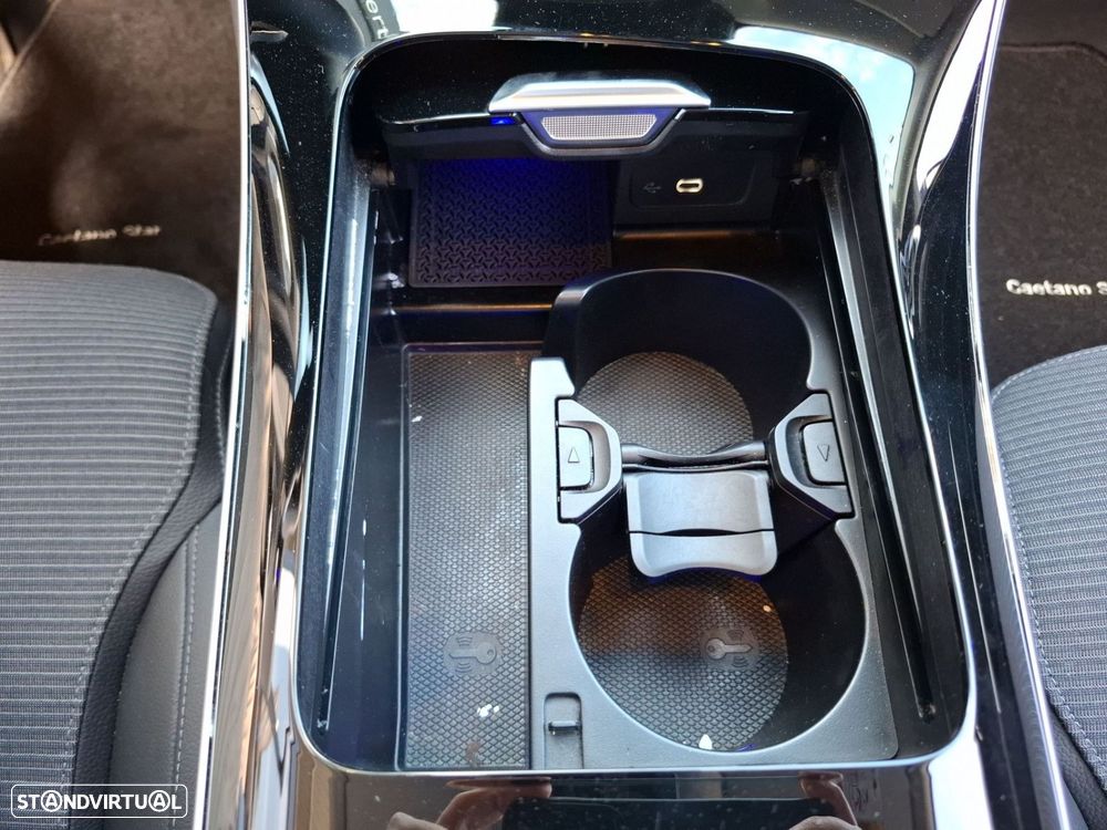 Mercedes-Benz C 220 d Avantgarde - 23