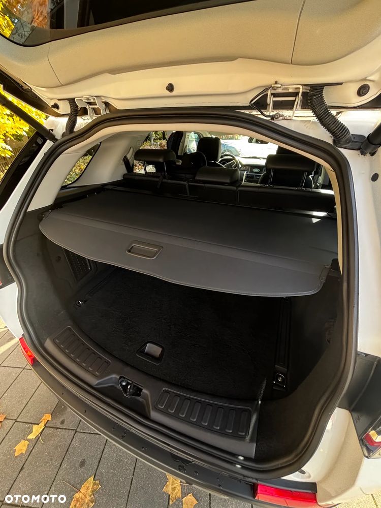 Land Rover Discovery Sport - 8