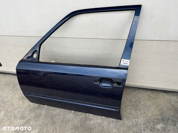 DRZWI LEWE PRZEDNIE KIEROWCY PRZÓD MERCEDES W124 SEDAN S124 KOMBI