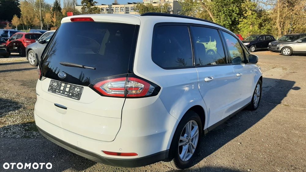 Ford Galaxy 2.0 TDCi Titanium - 3