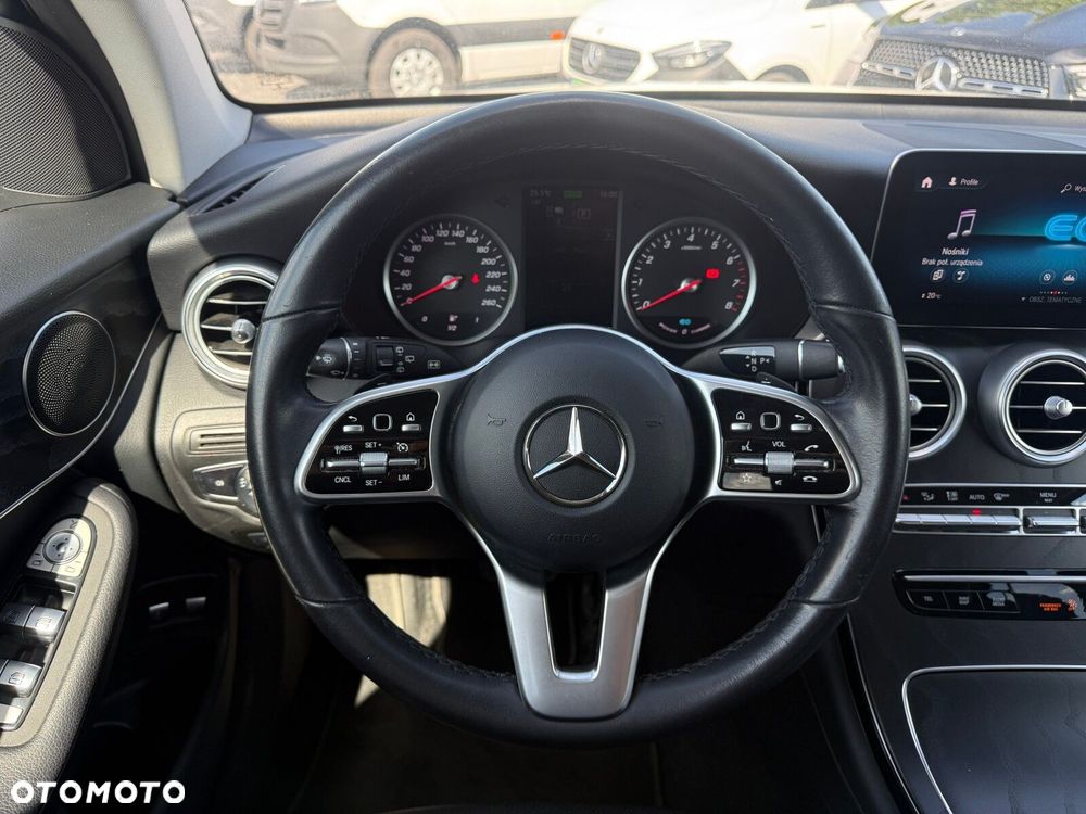 Mercedes-Benz GLC - 15