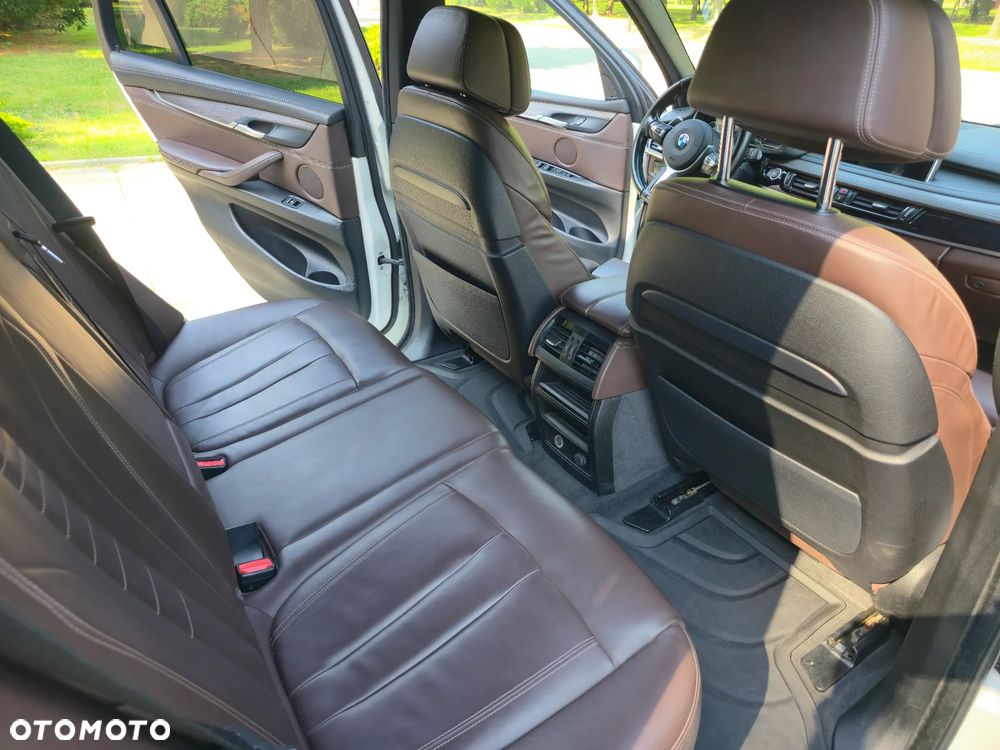 BMW X5 M M50d - 9