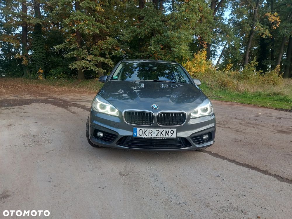 BMW Seria 2 218d Sport Line - 10