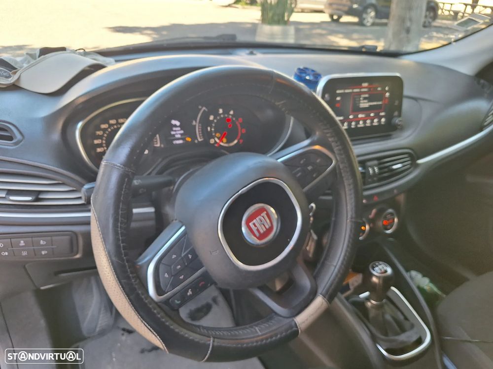 Fiat Tipo Station Wagon 1.3 M-Jet Lounge J17 - 6