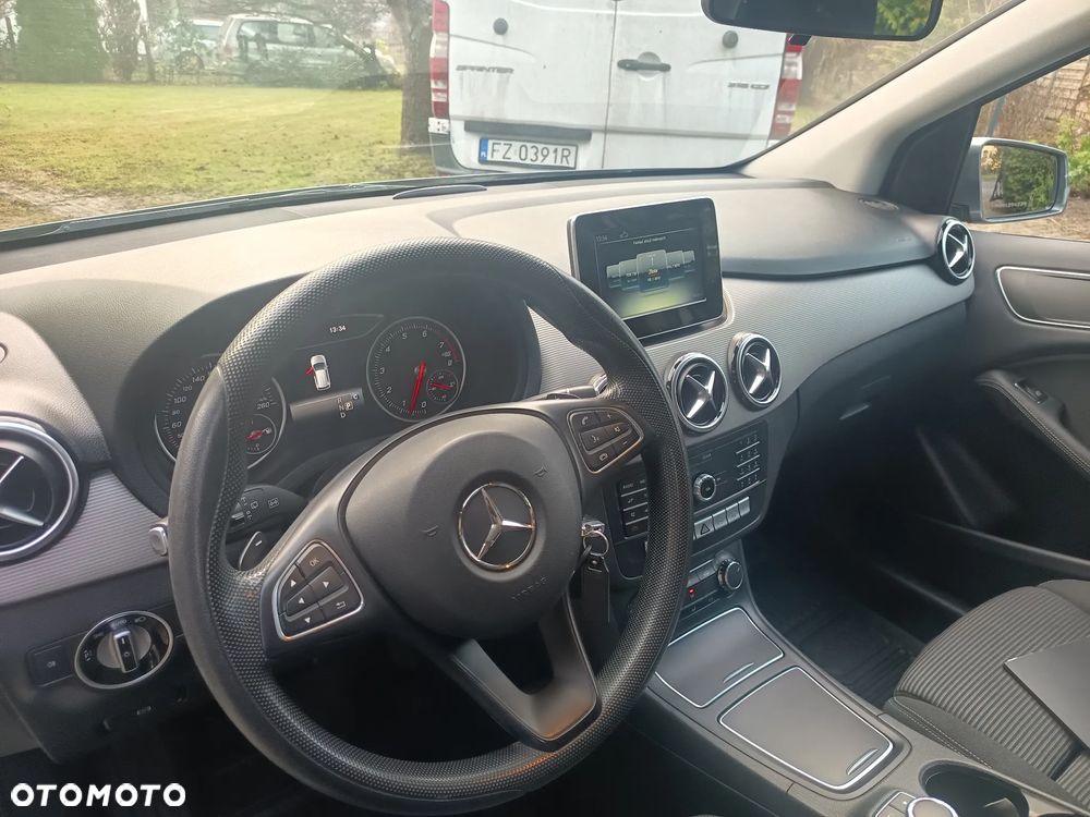 Mercedes-Benz Klasa B 200 (BlueEFFICIENCY) 7G-DCT - 8