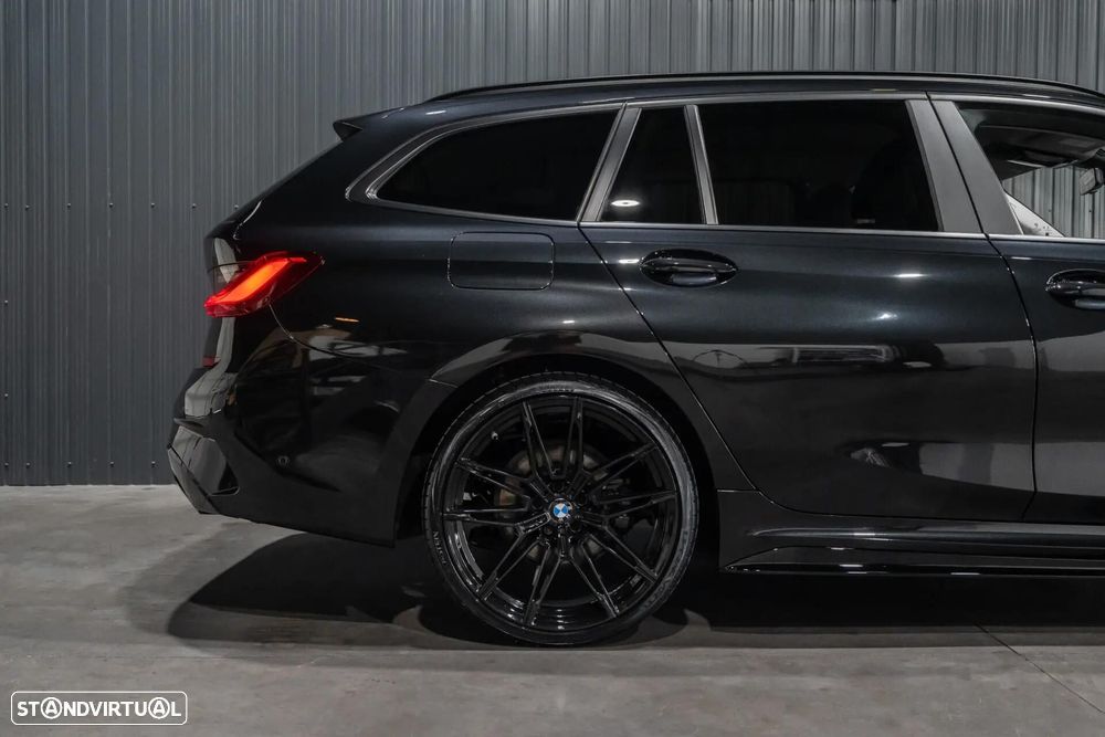 BMW 318 i Aut. M Sport - 41