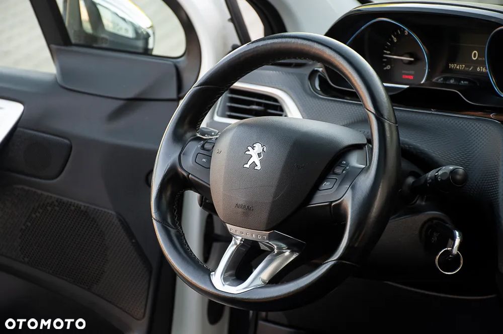 Peugeot 208 PureTech 110 Stop & Start Tech Edition - 27