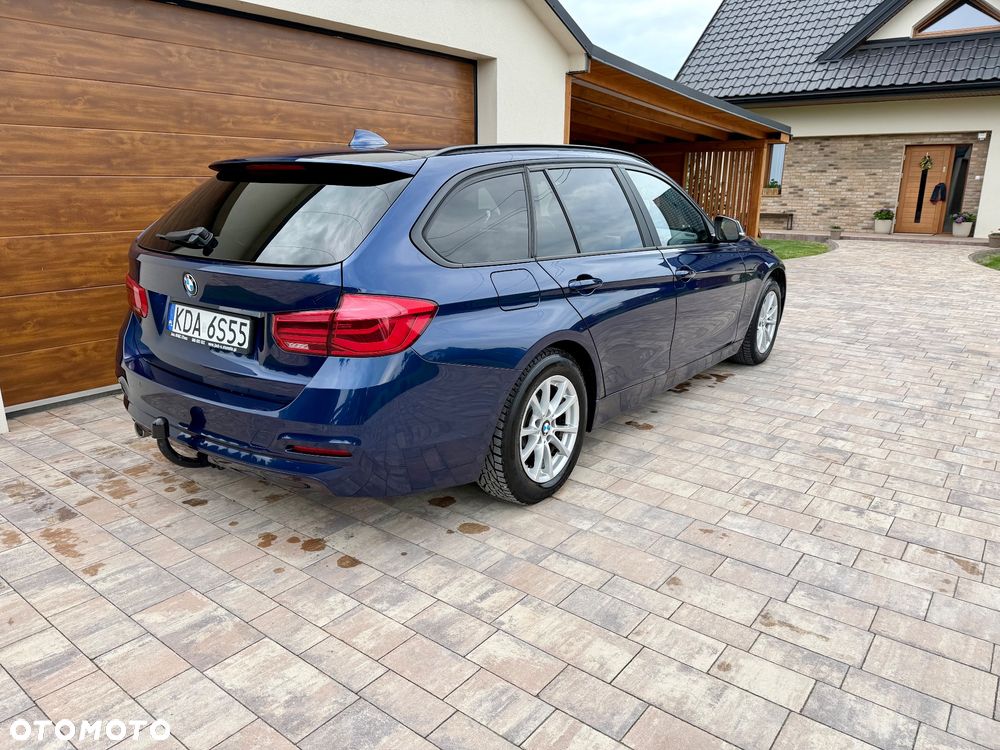 BMW Seria 3 318d Sport Line Shadow - 7