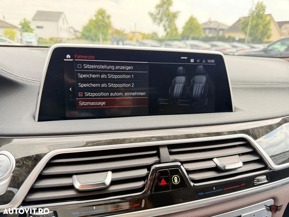 BMW Seria 7 740d xDrive MHEV - 35