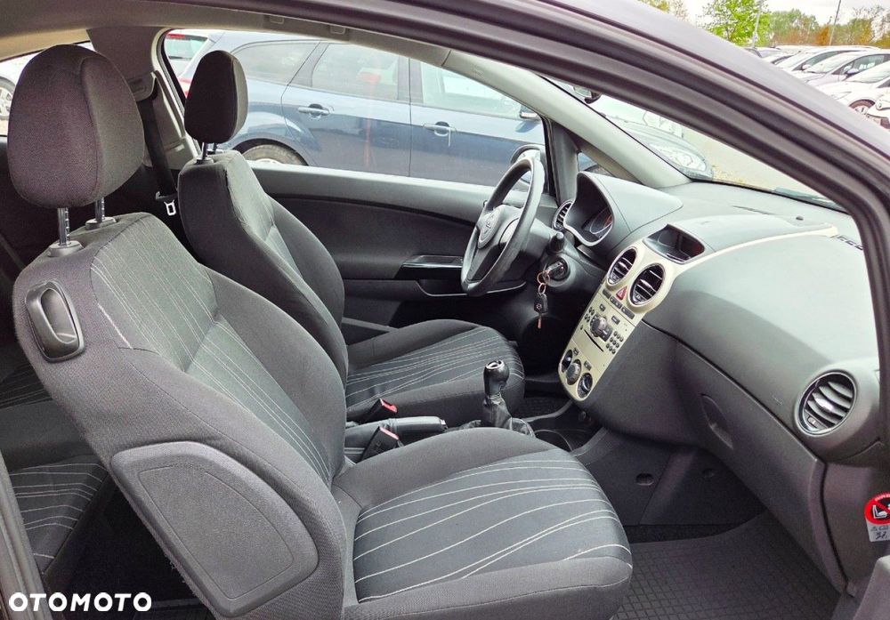 Opel Corsa - 6