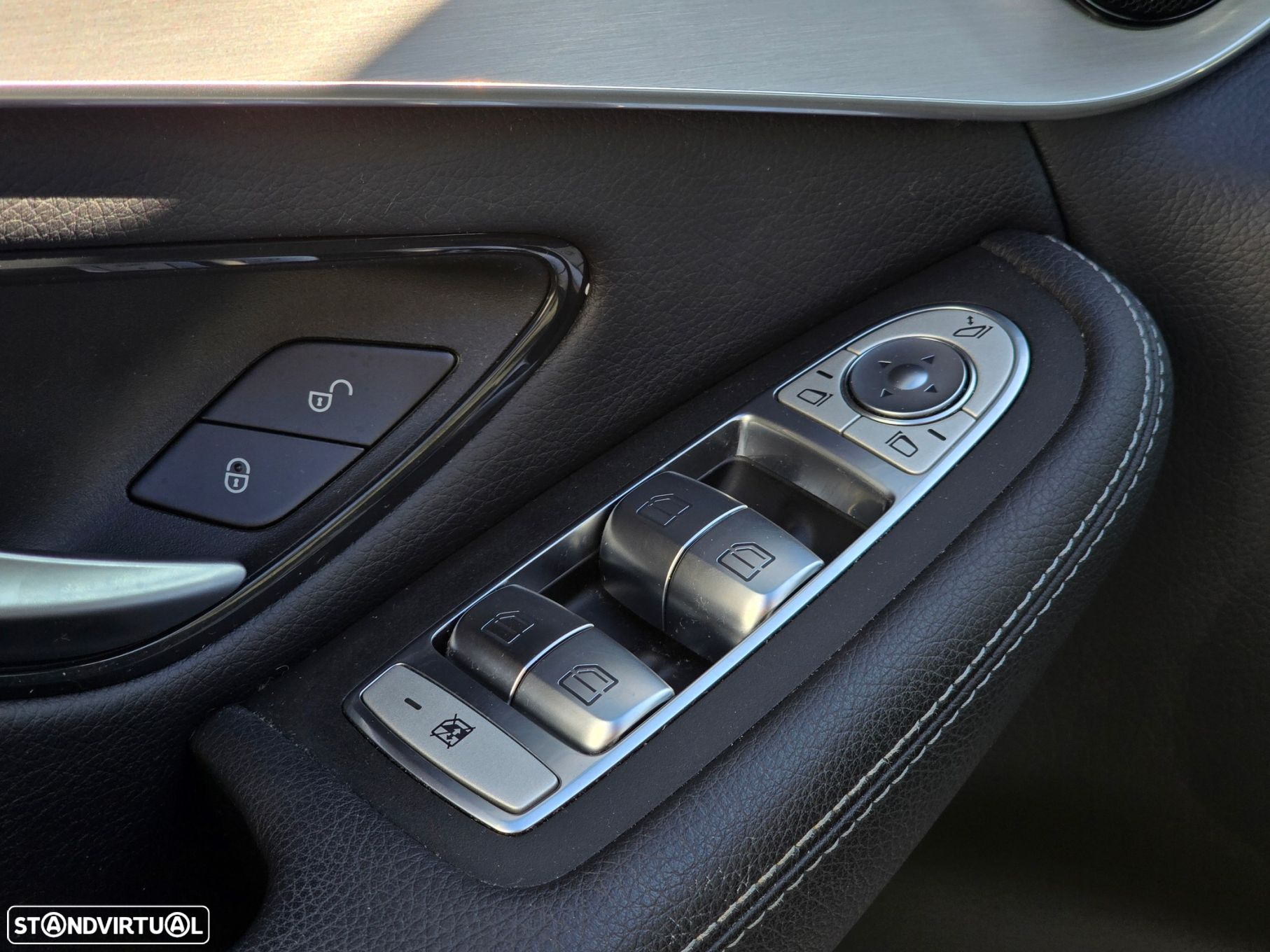 Mercedes-Benz GLC 300 de 4Matic - 26