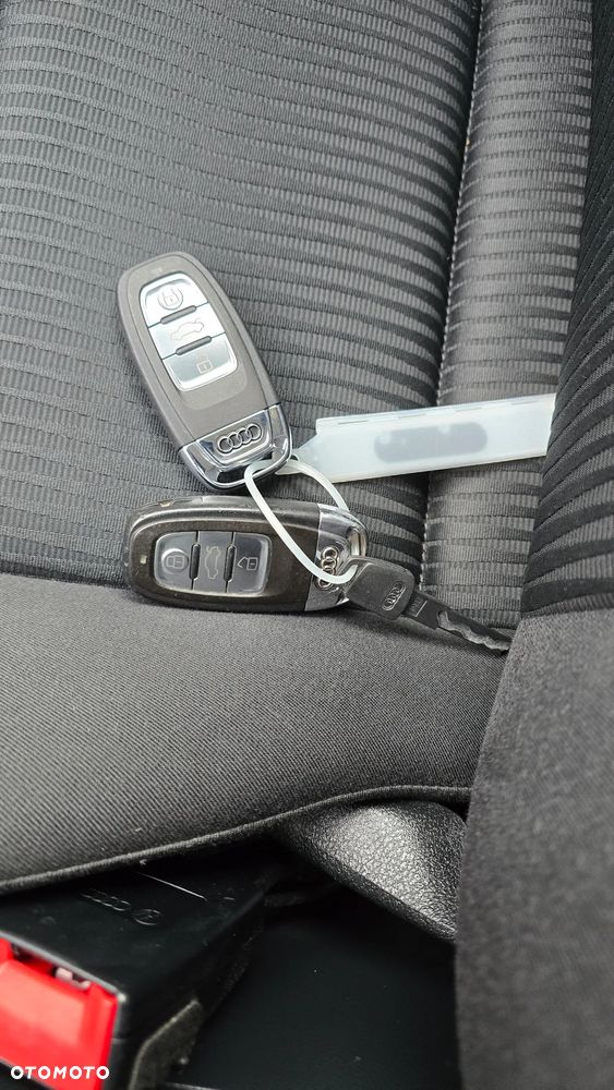 Audi A4 Avant 2.0 TDI Multitronic - 18