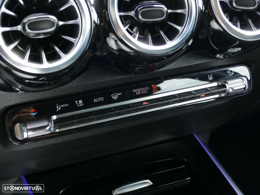 Mercedes-Benz EQB 300 4Matic Progressive - 25