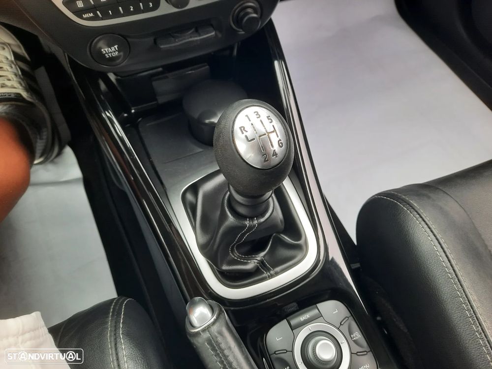 Renault Mégane Coupe 1.5 dCi Bose Edition CO2 Champion - 39