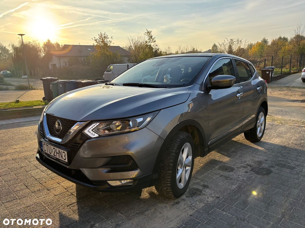 Nissan Qashqai - 1